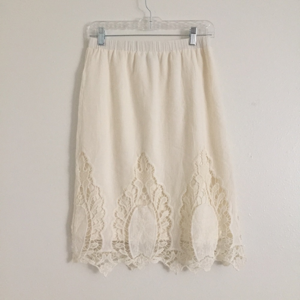 Cream Lace Modest Skirt Size Small
